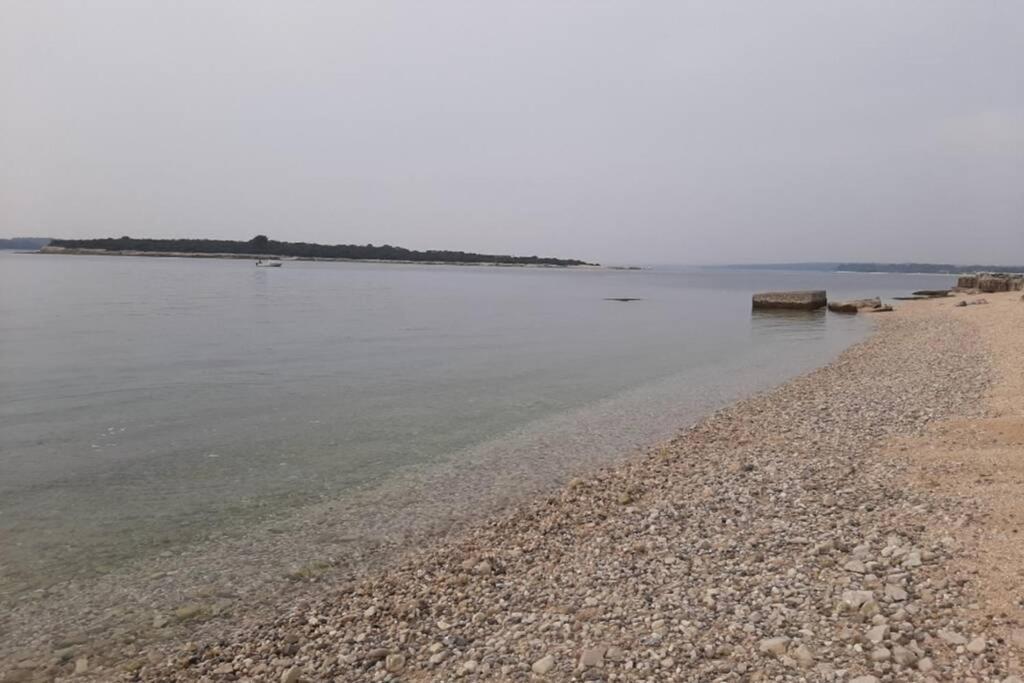 Apartman Near Fazana-500 From The Sea Екстер'єр фото